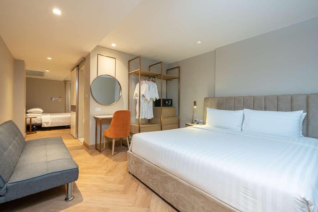 Away Bangkok Riverside Kene Room photo
